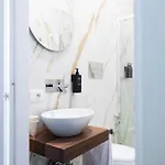 Napoli Central Stay Гостевой дом Неаполь