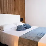 Гостевой дом Napoli Central Stay Неаполь