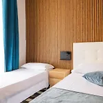 Napoli Central Stay Гостевой дом Неаполь