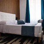 Гостевой дом Napoli Central Stay