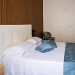 Napoli Central Stay Гостевой дом