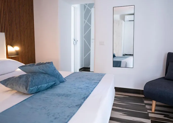 Πανσιόν Napoli Central Stay