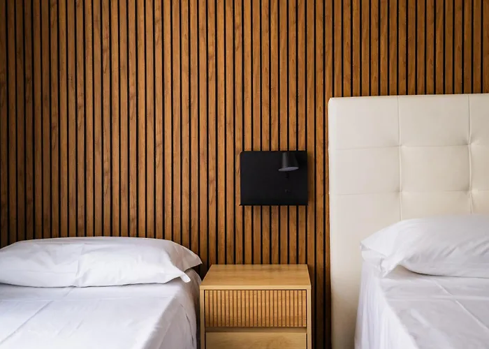 Πανσιόν Napoli Central Stay