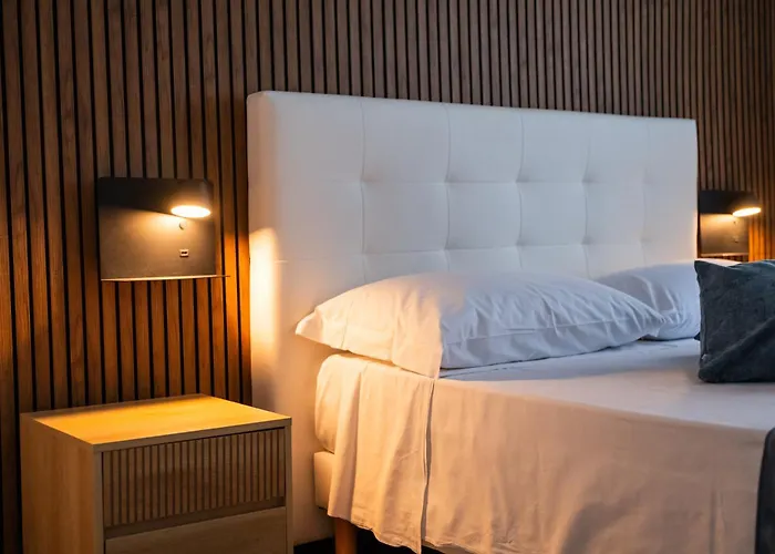 Napoli Central Stay 3*