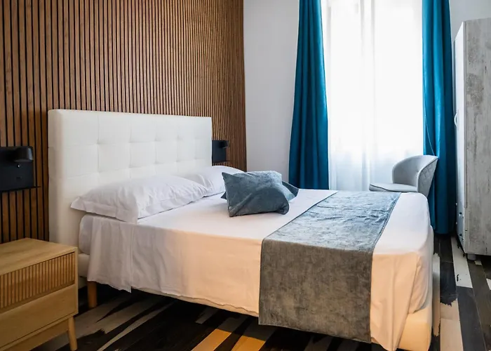 Napoli Central Stay Νάπολη