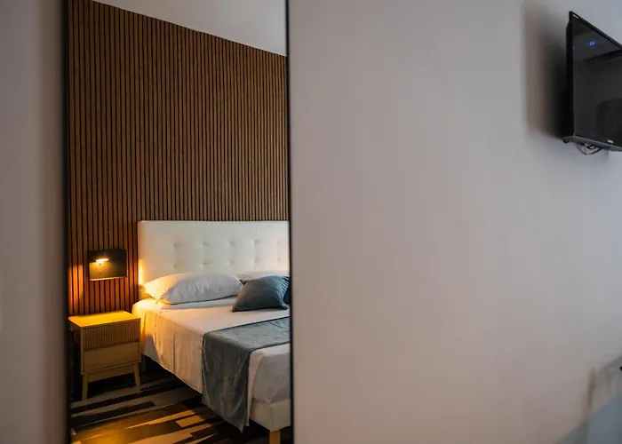 Πανσιόν Napoli Central Stay